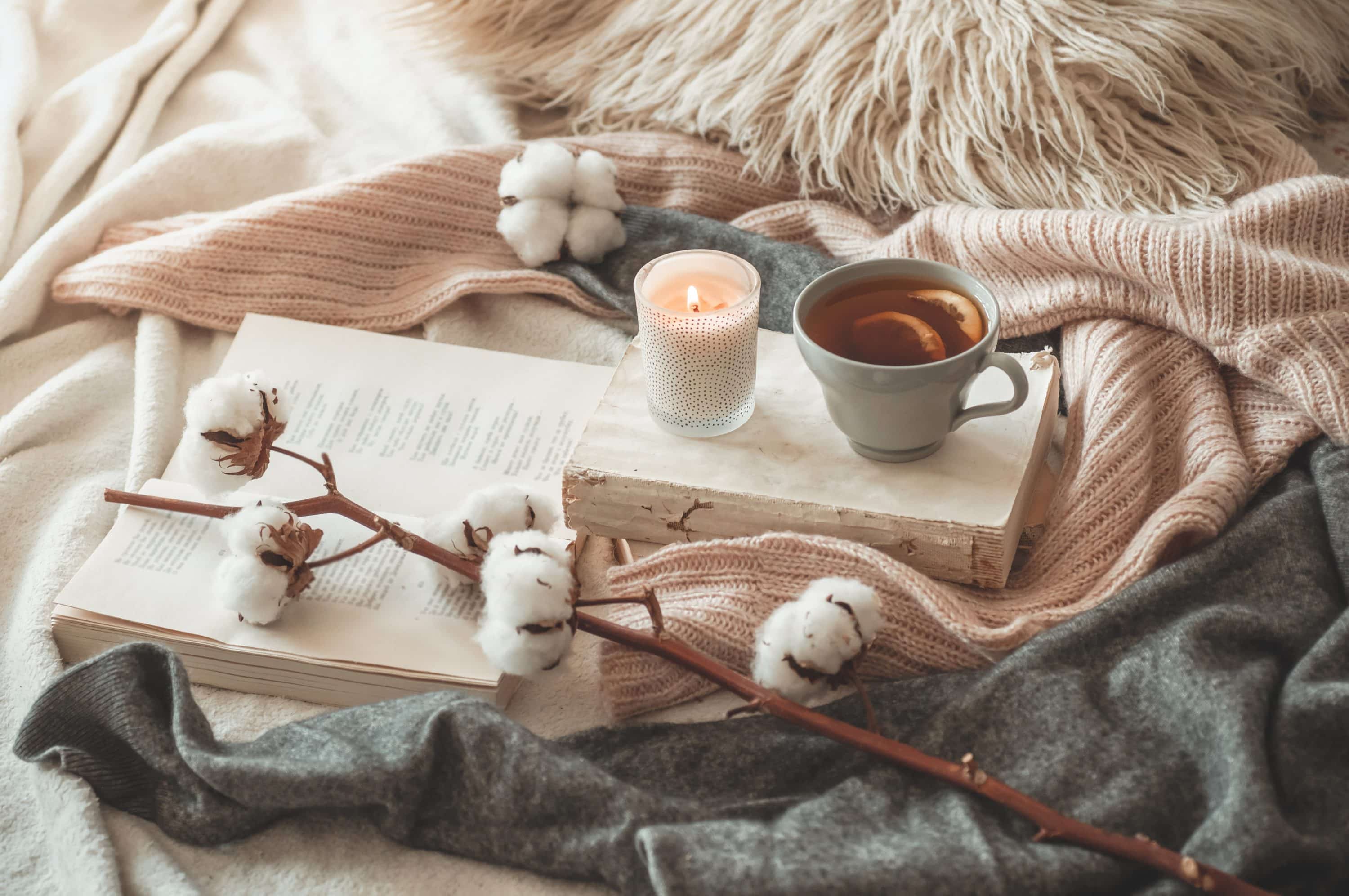 Hiver cocooning : l’art de ralentir et de savourer les plaisirs simples